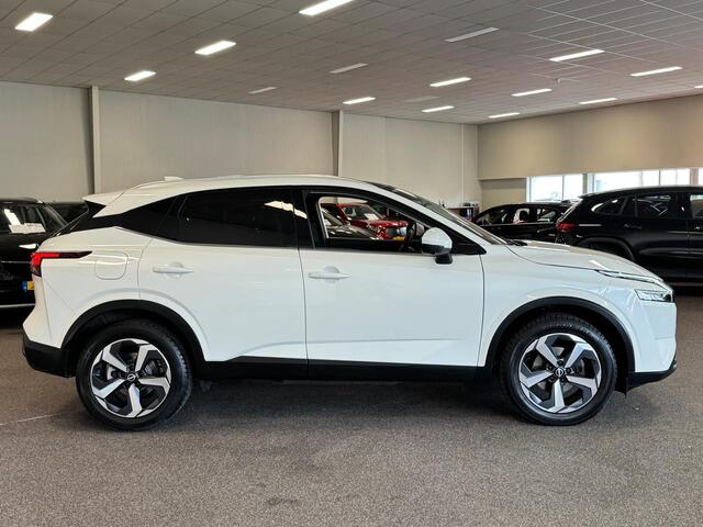 Nissan QASHQAI 1.3 MHEV Xtronic TEKNA GROOT NAVI/CAMERA, PANORAMA, CRUISE