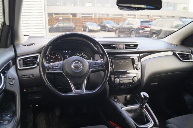 Nissan QASHQAI 1.3 DIG-T 140pk N-Connecta -PANO-ECC-CAM-TREKHAAK-
