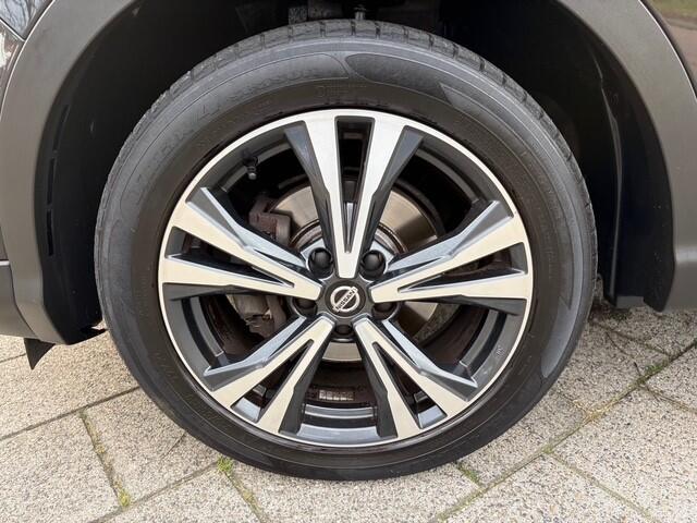 Nissan QASHQAI 1.3 DIG-T Design Edition | Navi | 360 Camera | Trekhaak | 104.777 km Dealeronderhouden