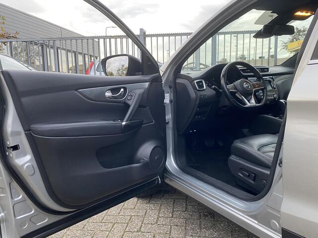 Nissan QASHQAI 1.3 DIG-T Tekna + / Automaat / Vol-Leder / Panodak / Elektr.-Stoelen met Geheugen / Stoelverwarming / 360°-Camera / Bose-Premium Audio / Cruise-Control / Climate-Control / Apple-Carplay & Android-Auto / Keyless / LED / DAB Radio-Bluetooth / Navi / PDC V+A