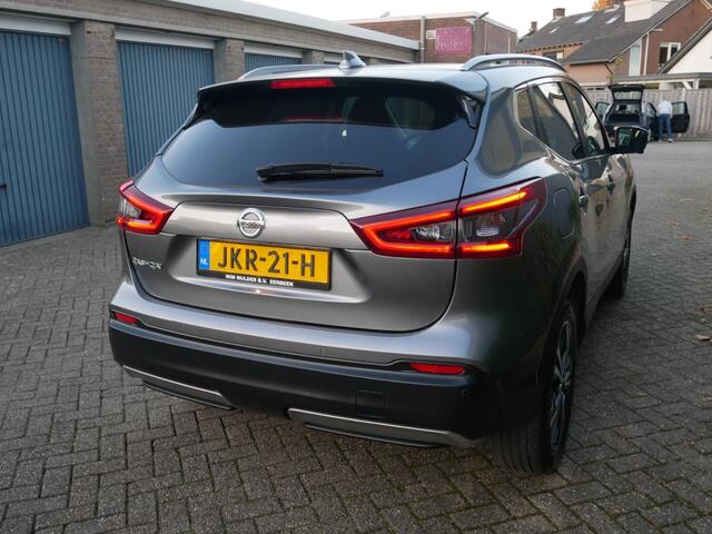 Nissan QASHQAI 1.3 DIG-T N-CONNECTA **Clima//Navi//Lm **