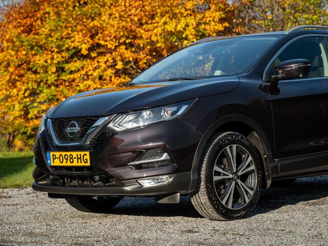 Nissan QASHQAI 1.3 DIG-T N-Connecta // trekhaak // panoramadak