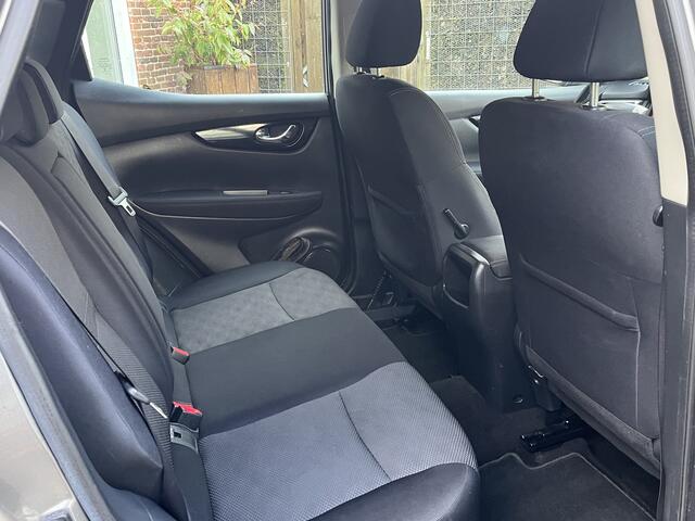 Nissan QASHQAI 1.2 N-Connecta '16 Clima Navi Camera