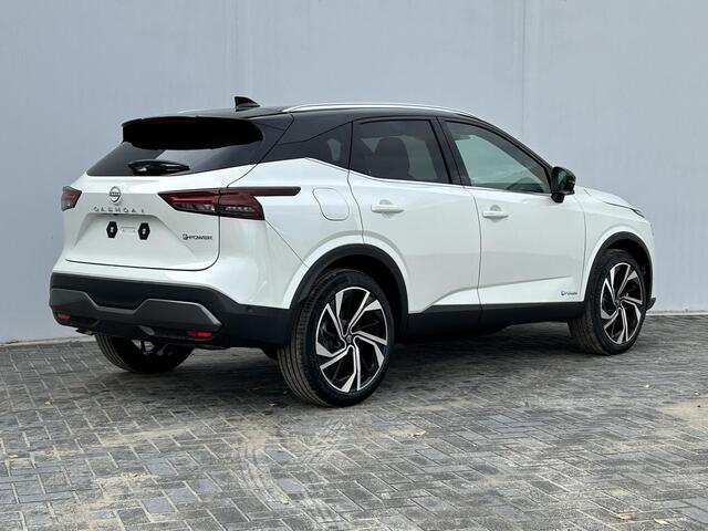 Nissan QASHQAI 1.5 e-Power Tekna Plus / Panoramadak / 360° Camera / HUD / Apple Carplay & Android Auto / Stuur- en Stoelverwarming / Voorruitverwarming / Keyless Entry & Start / Adaptieve Cruise Control / Climate Control / Elektrisch Verstelbare Voorstoelen met geheugen