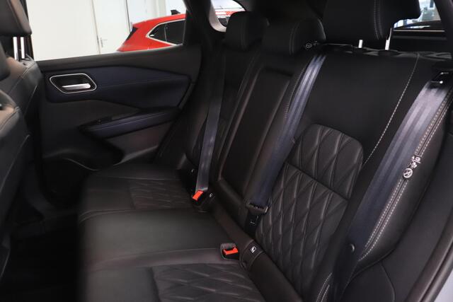 Nissan QASHQAI 1.3 MHEV Tekna Plus | Panoramadak | Lederen bekleding | Matrix LED | Elektr. voorstoelen | 360° Camera | Head up display |