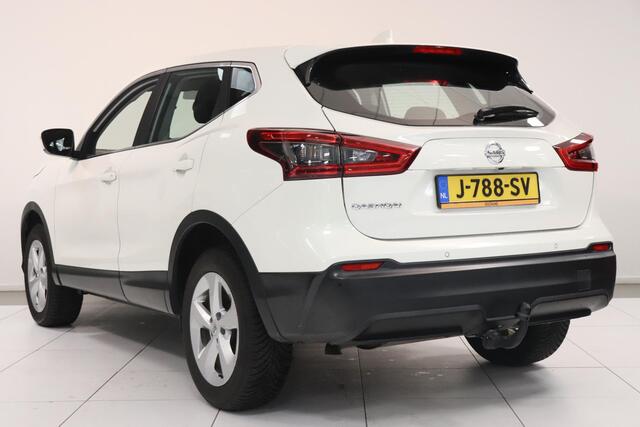 Nissan QASHQAI 1.3 DIG-T N-Connecta | Camera | Navigatie | Voorruitverwarming | Trekhaak | All season banden | AppleCarplay AndroidAuto |