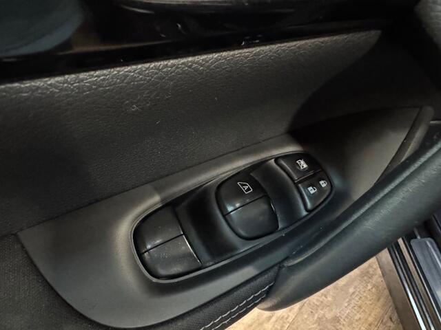 Nissan QASHQAI 1.2 Acenta / CLIMA / CAMERA / CRUISE / LM-VELGEN /