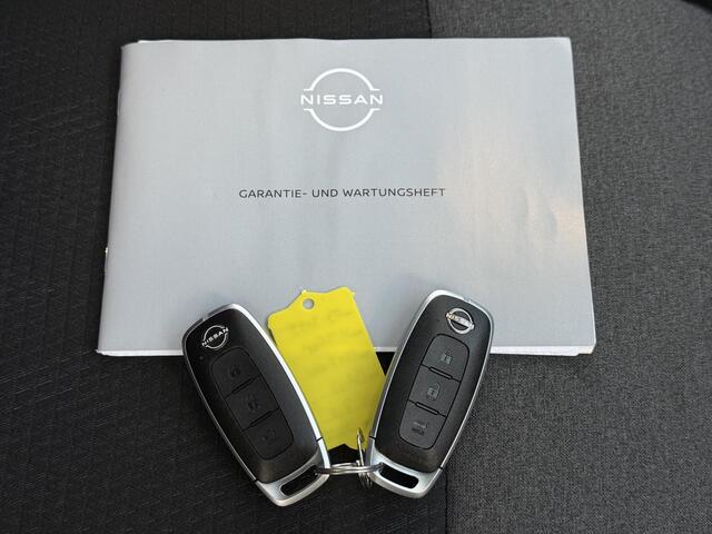 Nissan QASHQAI 1.3 MHEV Xtronic N-Connecta / Fabrieksgarantie tot 03-2028 / Panoramadak / ACC Cruise / 360° Camera / Cold Pack / Head-up display / Elek. Klep / DAB / All Season / Keyless /