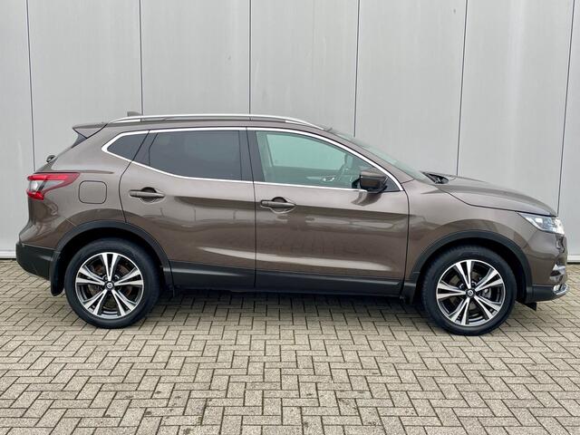Nissan QASHQAI 1.3 DIG-T N-Connecta Automaat Navigatie, Panoramadak, Climate Control, Cruise Control, 18"Lm, 360 Camera