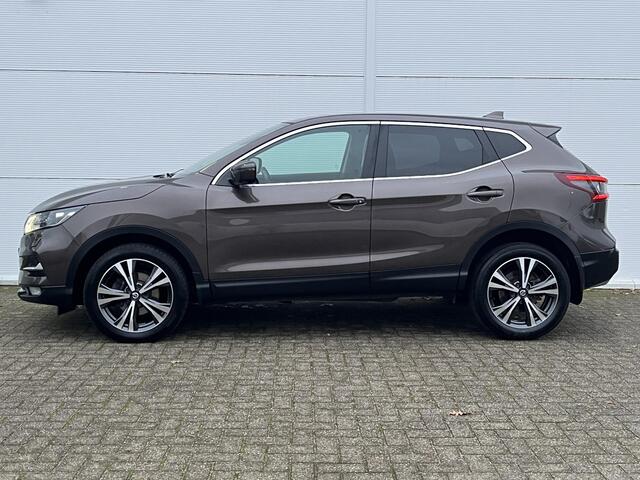 Nissan QASHQAI 1.3 DIG-T Tekna / Automaat / Dealer onderhouden / Navigatie / Stoel verwarming