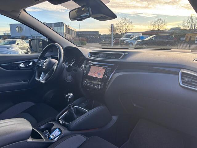 Nissan QASHQAI 1.3 DIG-T N-Connecta Design Pack