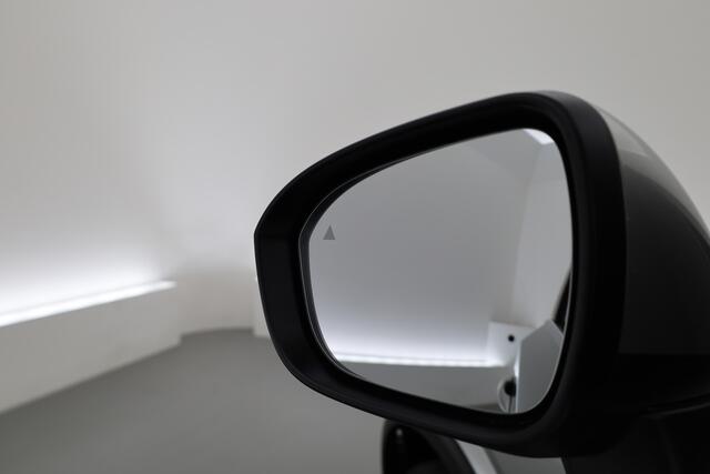 Nissan QASHQAI 1.3 MHEV Xtronic N-Connecta | Dig. Cockpit | Trekhaak | Adapt. Cruise | Nav+App.Connect | 360* Camera+PDC | Dodehoek | DAB | Keyless V