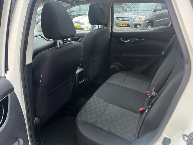 Nissan QASHQAI 1.2 Connect Edition Aut/Ecc/Navi/Pano/Lm