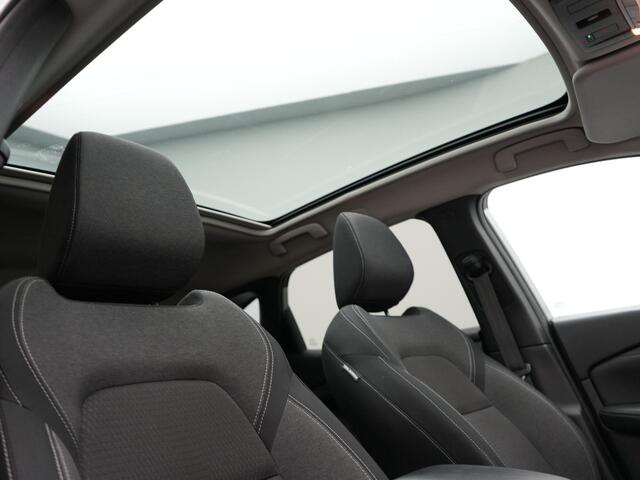 Nissan QASHQAI 1.3 MHEV N-Connecta 158pk Automaat | Panodak | Trekhaak Afn. | Adaptive Cruise | 360 Camera | Keyless | BLIS | Virtual | Apple Carplay | 18"L.M |