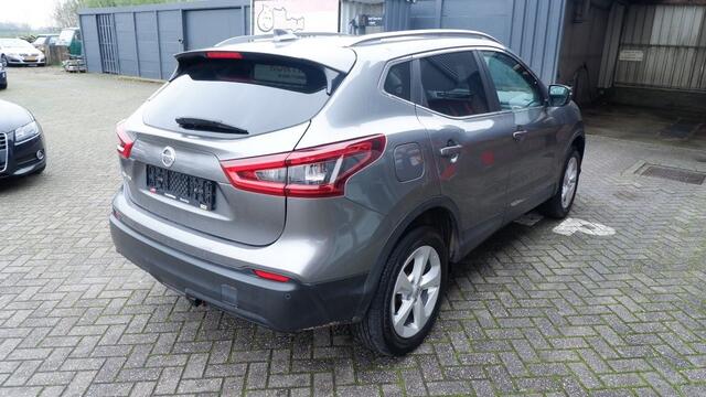 Nissan QASHQAI 1.2 N-Connecta Aut./Pano/Navi/Kamera