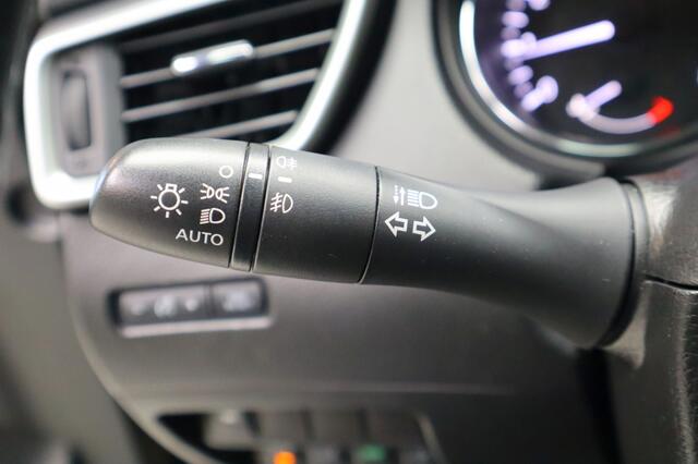 Nissan QASHQAI 1.2 Tekna | cruise | BT | climate | pano | keyless | dealer oh.