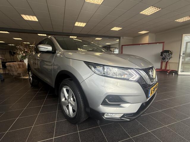 Nissan QASHQAI 1.3 DIG-T Bus. Ed.