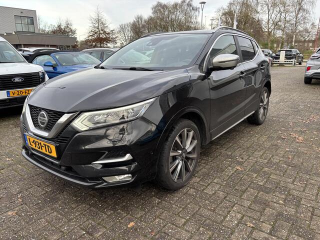 Nissan QASHQAI 1.3 DIG-T Tekna + 160pk Automaat | Trekhaak | Achteruitrijcamera | Lederen bekleding | Stoelverwarming | 1.500kg Trekgewicht