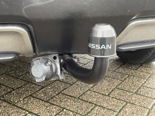 Nissan QASHQAI 1.3 DIG-T N-Connecta Navigatie, Panoramadak, Climate Control, 19"Lm, Trekhaak, 360 Camera, Cruise Control