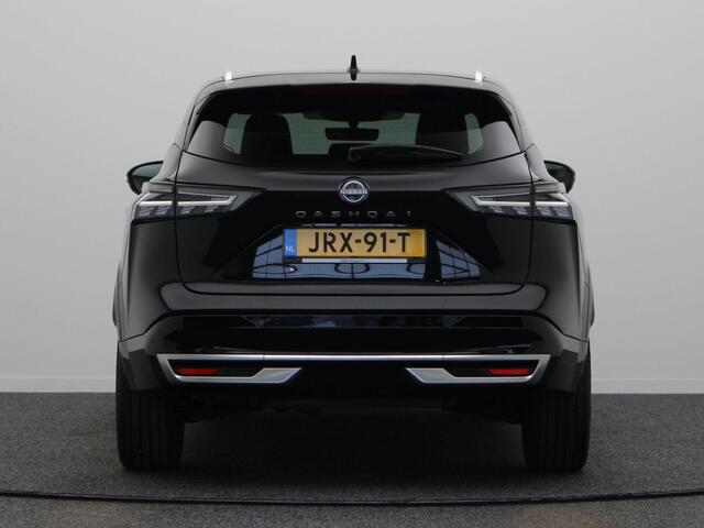Nissan QASHQAI 158pk MHEV Xtronic Tekna Plus | Lederen bekleding | Elektrisch verstelbare voorstoelen | Stoel, stuur en voorrruit verwarming | Panoramadak | BOSE Audio |