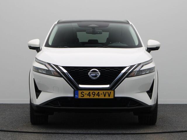 Nissan QASHQAI 158pk MHEV Xtronic Business Executive | Panoramadak | Matrix Led Verlichting | Trekhaak | 1800kg Trekgewicht |