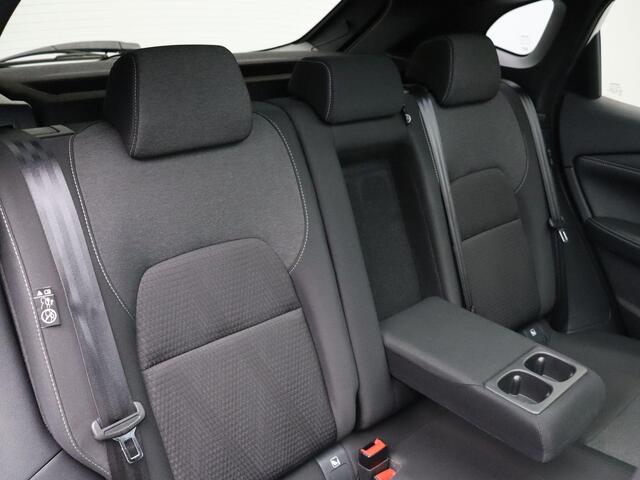 Nissan QASHQAI 158pk MHEV Xtronic Business Executive | Panoramadak | Matrix Led Verlichting | Trekhaak | 1800kg Trekgewicht |