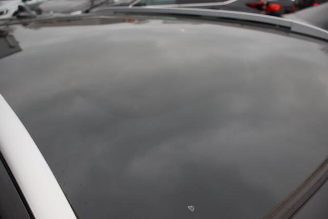 Nissan QASHQAI 1.3 DIG-T N-Connecta Panoramadak, Navigatie, Climate control, Trekhaak, 360 Camera