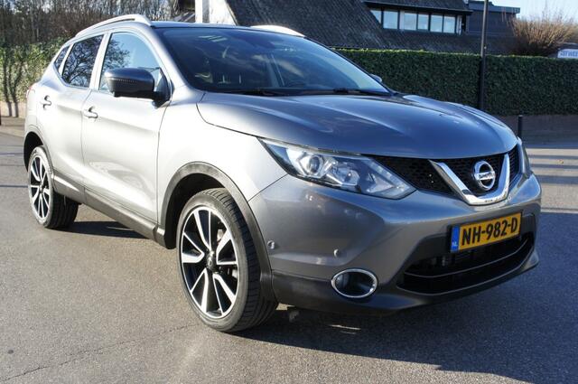 Nissan QASHQAI 1.2 TEKNA TREKH/LEDER/PANO/19INCH/DODEHOEKSENSOR/360CAM PERFECTE STAAT