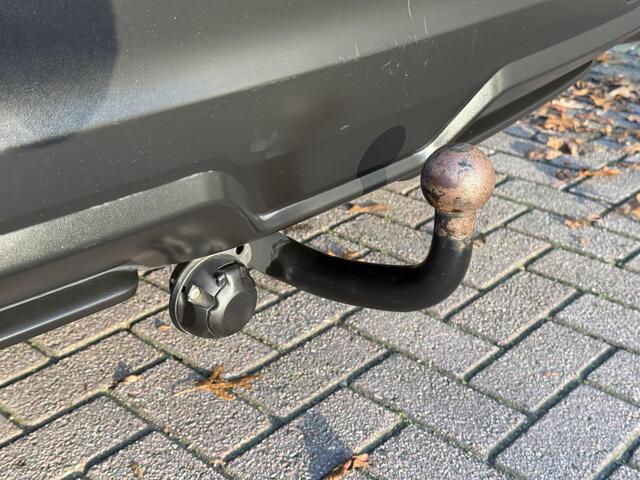 Nissan QASHQAI 1.3 DIG-T Acenta / Eerste Eigenaar / Dealer Onderhouden / Trekhaak / 1300 KG Trekgewicht / Achteruitrij Camera / Apple Carplay&Android Auto /