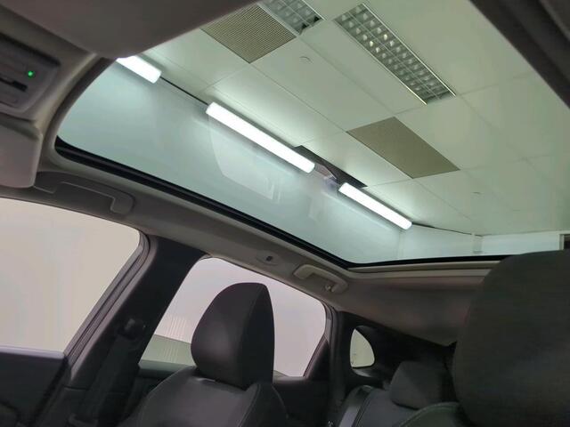 Nissan QASHQAI 1.3 MHEV Xtronic N-Connecta 1e Eigenaar | Volledig Onderh | BTW | NL-Auto | Pano | Trekhaak | 360Cam | Navi | Carplay | AD Cruise | Keyless | Bots | DAB | Full Led | PDC