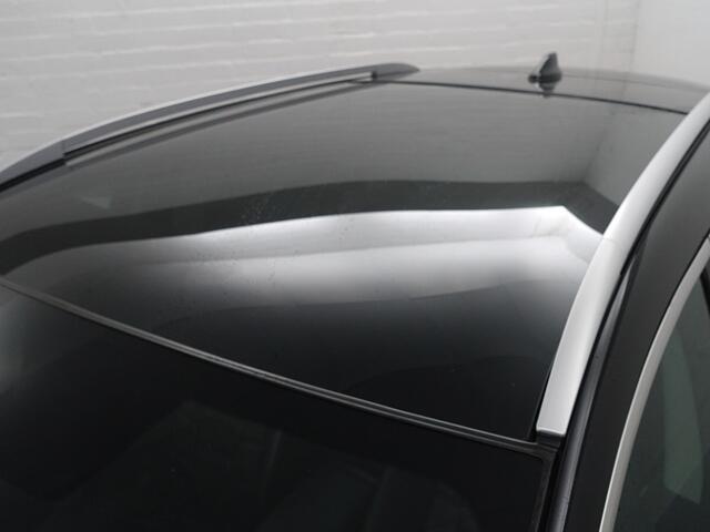 Nissan QASHQAI 1.3 DIG-T Premium Edition Aut- NAP 56dkm, Design Leder, Panoramadak, 360 Camera, Trekhaak, Stoelverwarming