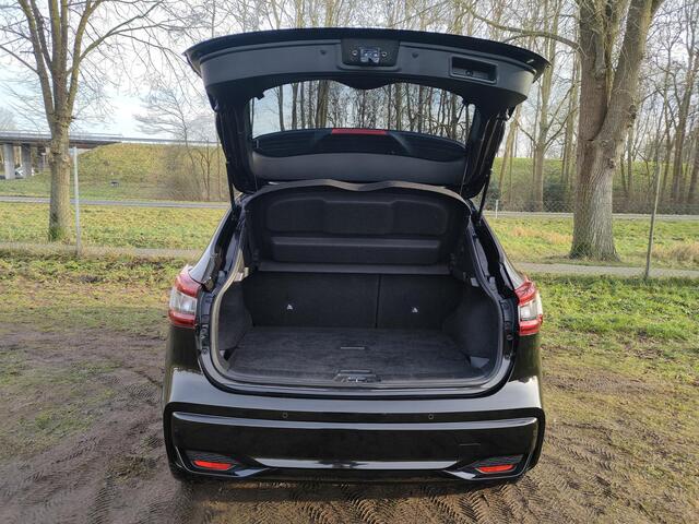 Nissan QASHQAI 1.3 DIG-T N-Tec | PANO DAK | ADAP. CRUISE | 360 CAMERA | BLINDSPOT |