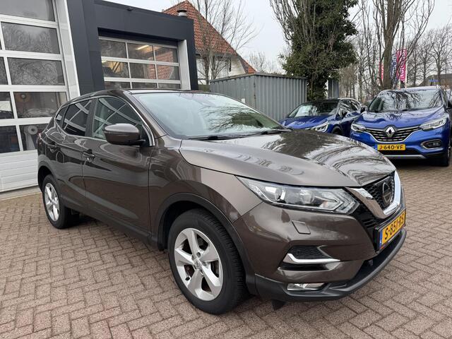 Nissan QASHQAI 1.2 N-Connecta 53.612km!!