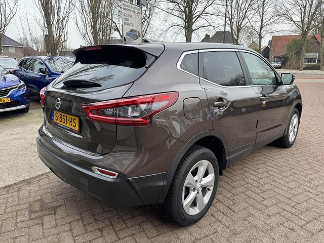 Nissan QASHQAI 1.2 N-Connecta 53.612km!!