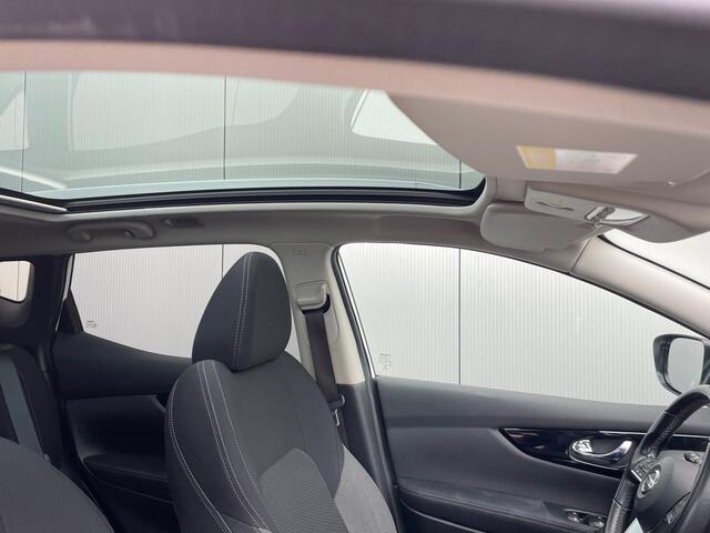 Nissan QASHQAI 1.3 DIG-T 160 Pk N-Connecta Automaat Navigatie, Panoramadak, 18"Lm, Trekhaak, 360 Camera, Climate Control, Cruise Control