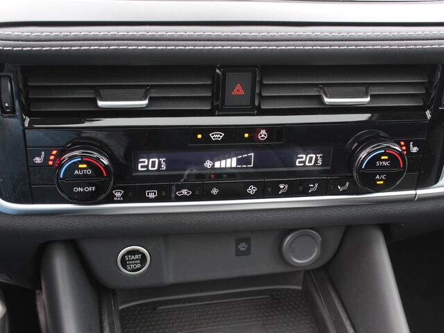 Nissan QASHQAI 1.3 MHEV Xtronic N-Connecta / Panoramadak / Stoel- & Stuurverwarming / Navigatie + Apple Carplay/Android Auto / Cruise Control Adaptief / Climate Control /