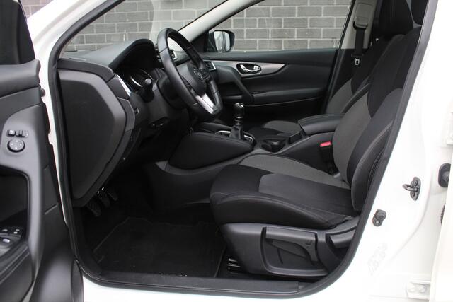 Nissan QASHQAI 1.3 DIG-T N-Connecta / Carplay / 360 Camera / Panoramadak