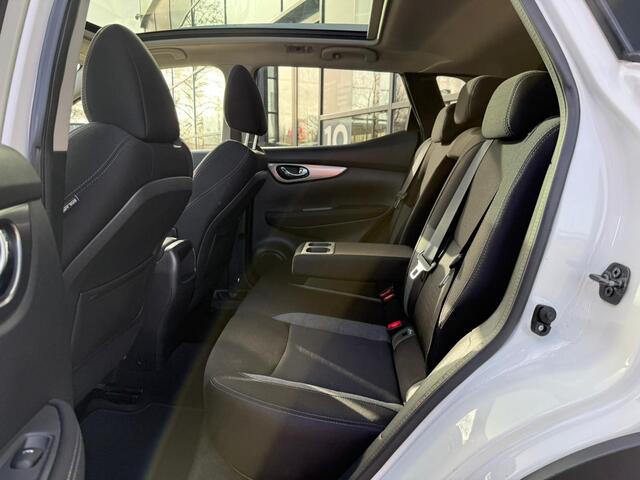 Nissan QASHQAI 1.2 N-Connecta *Trekhaak & Design Pack*