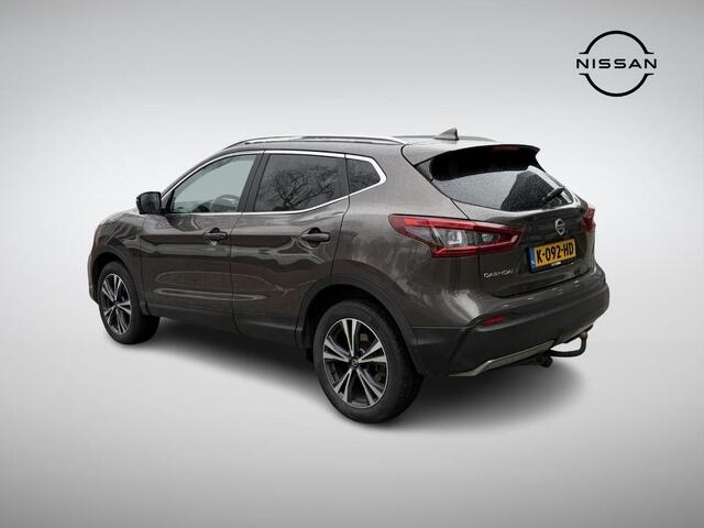 Nissan QASHQAI 1.3 DIG-T N-Connecta Design Pack