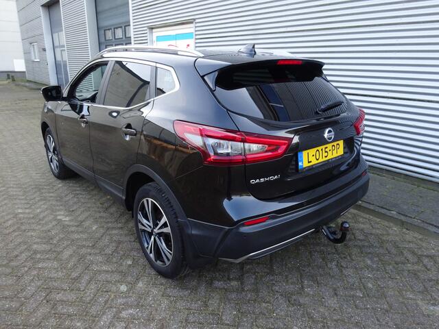 Nissan QASHQAI 1.3 DIG-T AFN TREKHAAK STOELVERWARMING PANORAMADAK NAVIGATIE