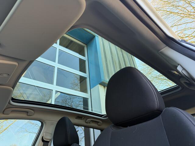 Nissan QASHQAI 1.2 Tekna 17" / Panoramadak