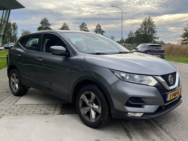 Nissan QASHQAI 1.5 dCi Business Edition / Automaat / Trekhaak. Trekgewicht 1.500 KG / Camera / Apple Carplay - Android Auto / Stoelverw. /