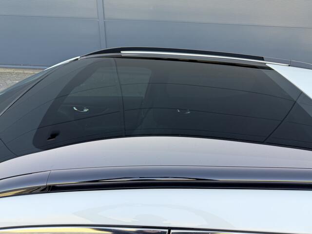 Nissan QASHQAI 160pk N-Tec (Trekhaak - Panoramadak - 360gr Camera - Parkeersensoren V+A - Keyless Entry - LED - 19"Zwart)