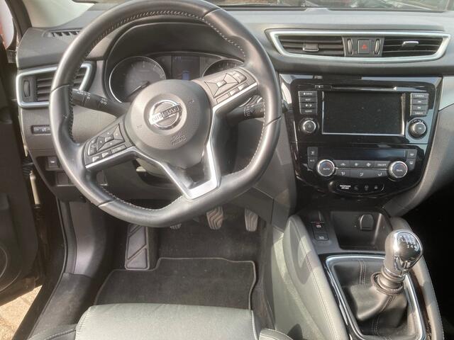 Nissan QASHQAI 1.3 Dig-T Bussines Edition Leer, Pano Navi 360 Trekhaak All season