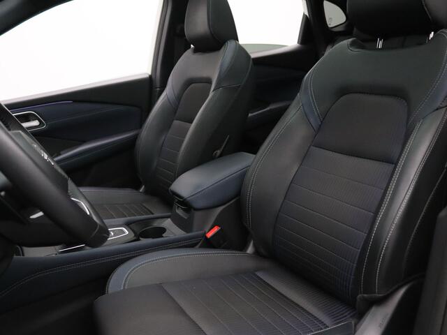 Nissan QASHQAI 1.3 MHEV Xtronic Tekna Head-Up | 360° Camera | Adapt. Cruise | Trekhaak | Panoramadak