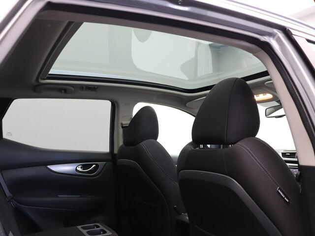 Nissan QASHQAI 1.3 DIG-T N-Connecta | Navigatie | Rondom Camera's | Trekhaak | Slechts 20.808KM! |