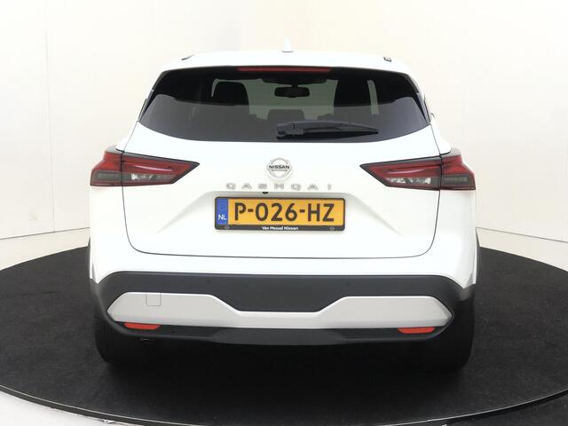Nissan QASHQAI 1.3 MHEV Tekna | airco automatisch | Apple Carplay/Android | cruise control adaptief | dodehoekdetectie met correctie | lederen interieurdelen | lederen/stof bekleding | lichtmetalen velgen 19" | matrix LED koplampen | navigatiesysteem full map |