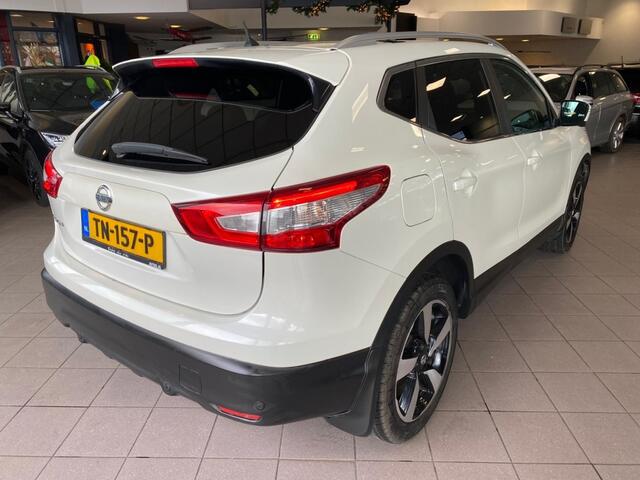 Nissan QASHQAI 1.2 Tekna PANO Achteruit rij cam BJ 2017 !!!