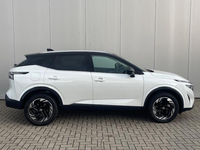 Nissan QASHQAI 1.3 MHEV N Connecta Automaat Navigatie, Climate Control, Adaptive Cruise Control, LED, 18" Lm, Stoel/Stuurverwarming