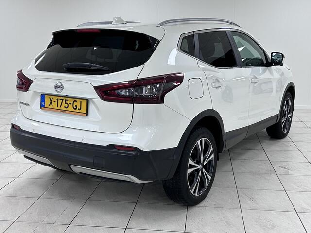 Nissan QASHQAI 1.3 DIG-T Design Edition | PANORAMADAK | NAVIGATIE | ACHTERUITRIJCAMERA | PARKEERSENSOREN